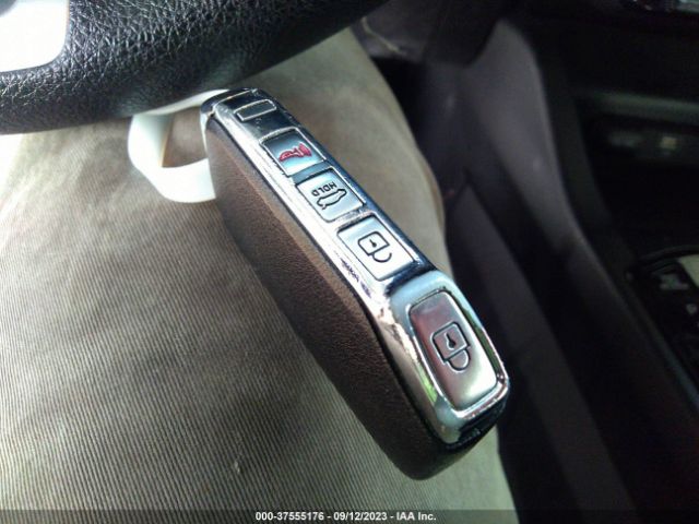5XXG14J20NG120678 KIA K5 LXS