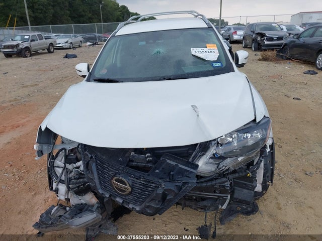 2019 NISSAN ROGUE S VIN: 5N1AT2MT2KC802199