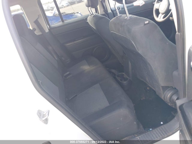 2014 JEEP PATRIOT SPORT VIN: 1C4NJPBAXED632411