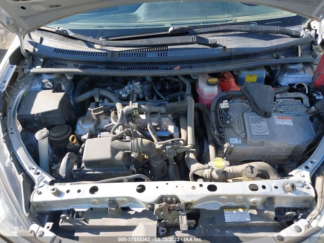 Toyota Prius C One/two/three/four 2015 JTDKDTB37F1106535 Image 10
