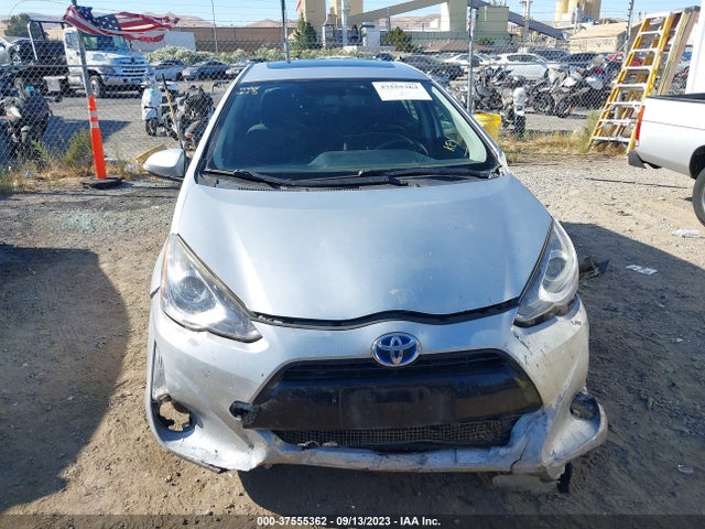 Toyota Prius C One/two/three/four 2015 JTDKDTB37F1106535 Image 12