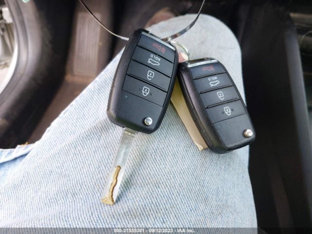 3KPA24AB8KE165973 KIA RIO S