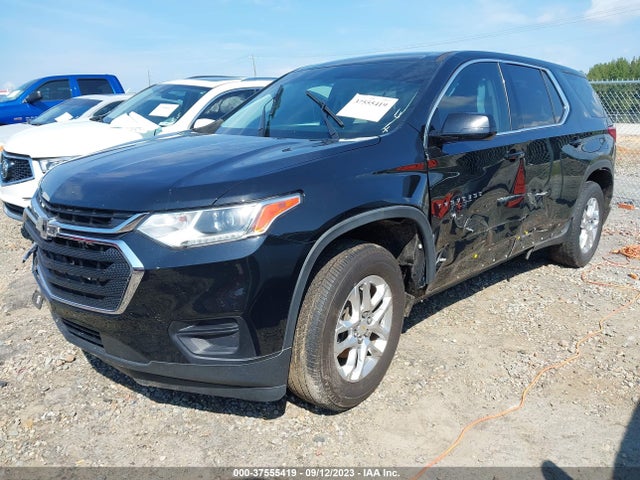 Chevrolet Traverse Ls 2019 1GNERFKWXKJ107464 Image 2