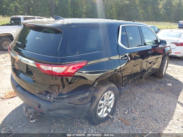 Chevrolet Traverse Ls 2019 1GNERFKWXKJ107464 Image 4