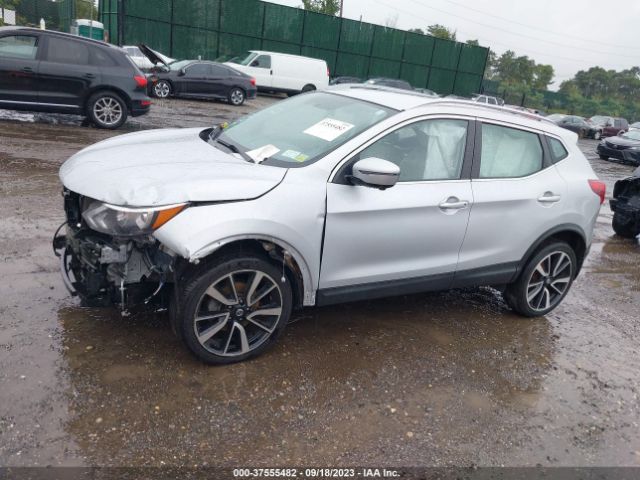 JN1BJ1CR8JW287059 Nissan Rogue Sport Sl