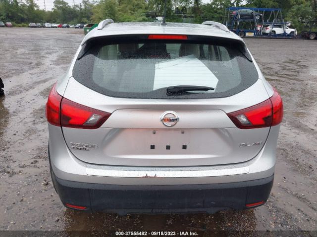 JN1BJ1CR8JW287059 Nissan Rogue Sport Sl