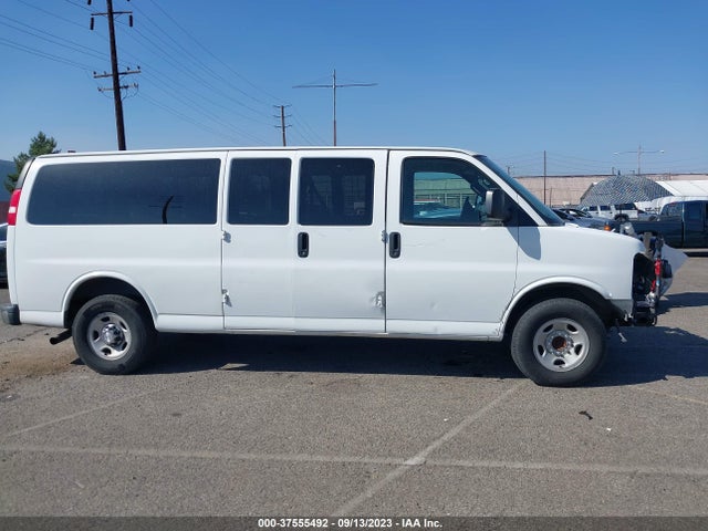 Chevrolet Express Passenger Lt 2017 1GAZGPFG2H1219248 Image 5
