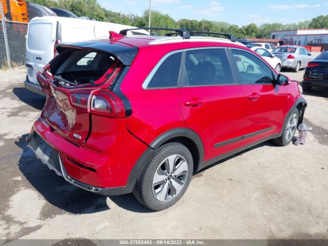 KNDCC3LCXK5222563 KIA NIRO EX
