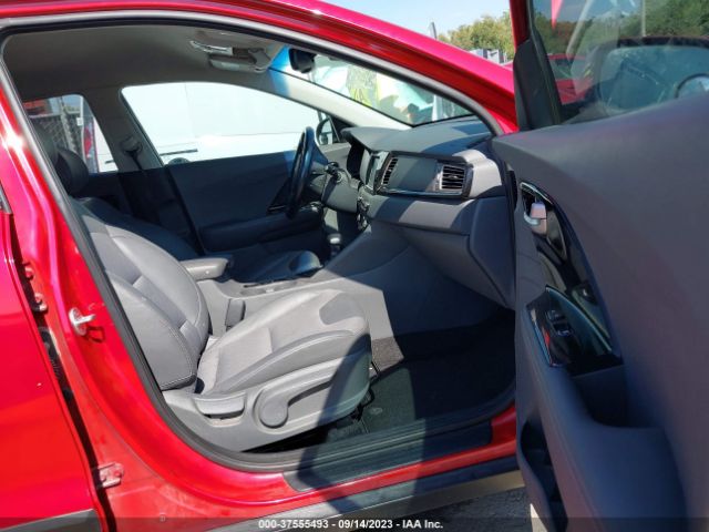 KNDCC3LCXK5222563 KIA NIRO EX