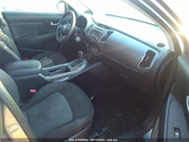 KNDPBCAC2E7667783 KIA Sportage Lx