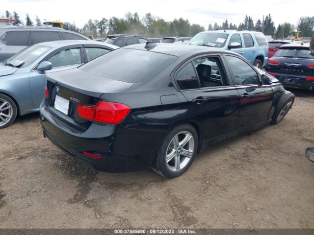 WBA3B1C54EK133387 BMW 3 Series 320i