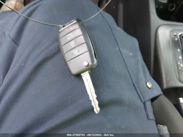KNAFX4A82E5103543 KIA FORTE EX