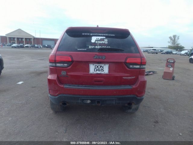 1C4RJFLG8JC240624 Jeep Grand Cherokee Trailhawk