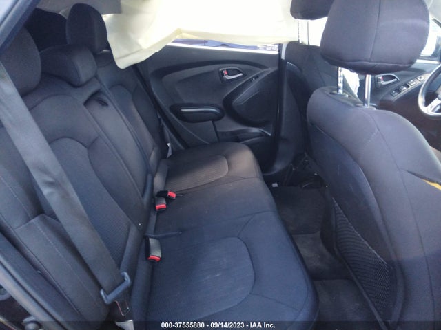 Hyundai TUCSON GLS 2015 KM8JT3AF1FU086464 Image 8