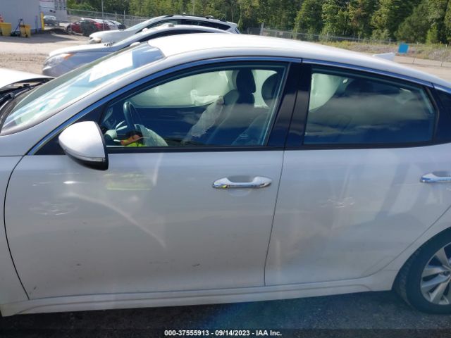 5XXGU4L38JG208661 KIA OPTIMA EX