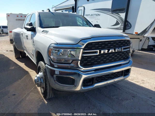 2022 Ram 3500 LCF, VIN: 3C63RRHL1NG120292