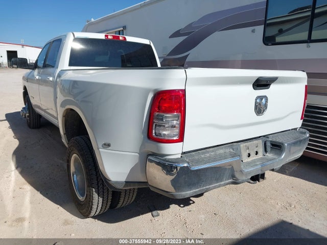 2022 Ram 3500 LCF, VIN: 3C63RRHL1NG120292
