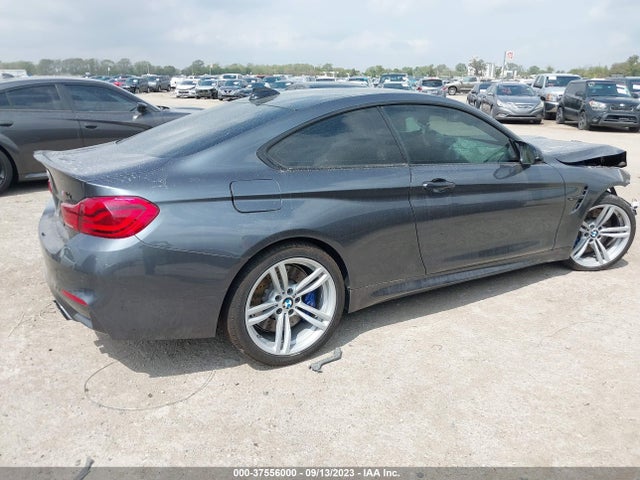 BMW M4 2018 WBS4Y9C55JAG66672 Image 4