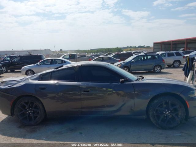 2C3CDXBG6KH639748 Dodge Charger Sxt Rwd