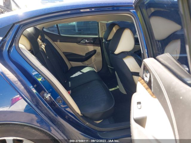 1N4AA6AP0HC385009 Nissan Maxima Platinum
