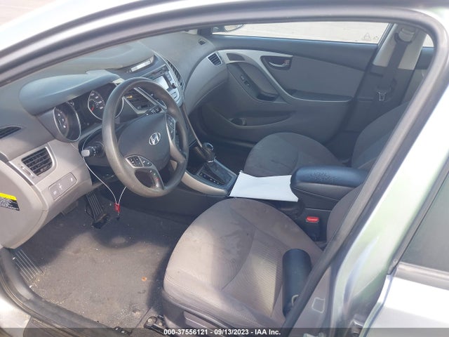 2015 HYUNDAI ELANTRA SE VIN: 5NPDH4AE3FH557041