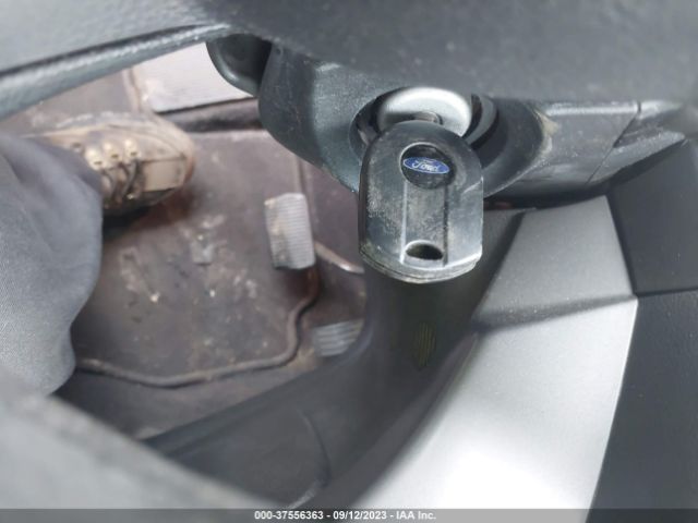 1FMCU0GX9GUA44291 Ford ESCAPE SE