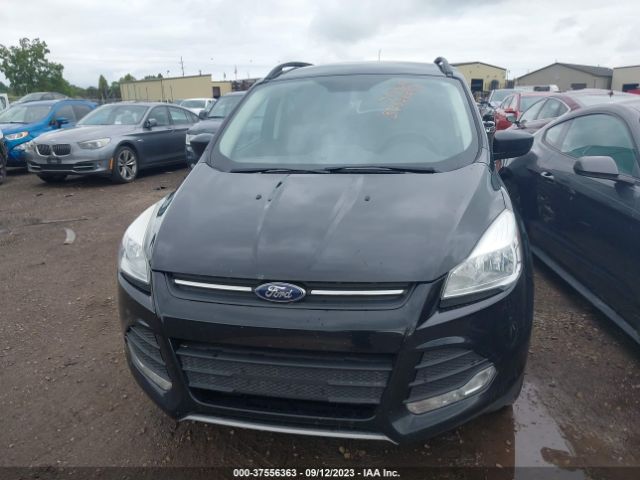1FMCU0GX9GUA44291 Ford ESCAPE SE