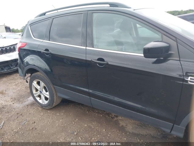 1FMCU0GX9GUA44291 Ford ESCAPE SE