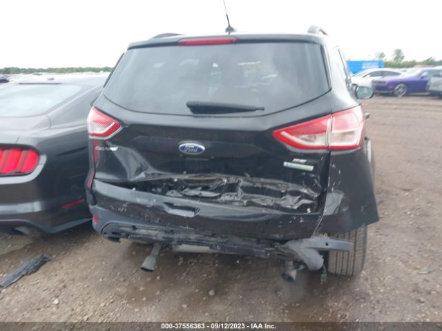 1FMCU0GX9GUA44291 Ford ESCAPE SE