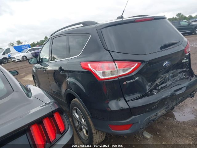 1FMCU0GX9GUA44291 Ford ESCAPE SE