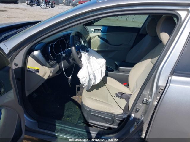 5XXGM4A7XEG322852 KIA Optima Lx