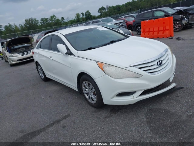 2013 HYUNDAI SONATA GLS PZEV VIN: 5NPEB4AC4DH565747