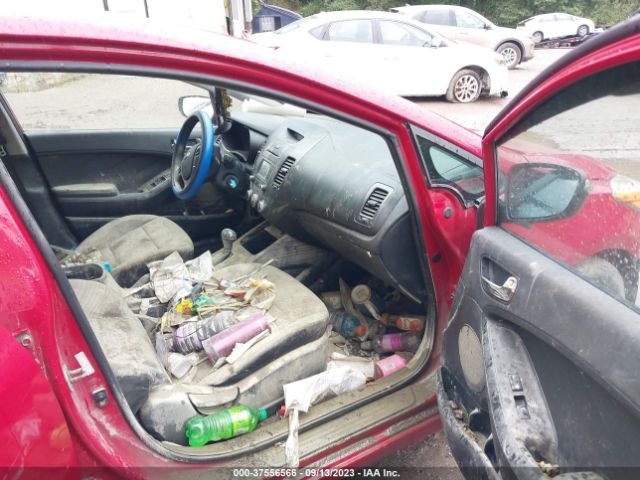 KNAFX4A6XG5478727 KIA FORTE LX