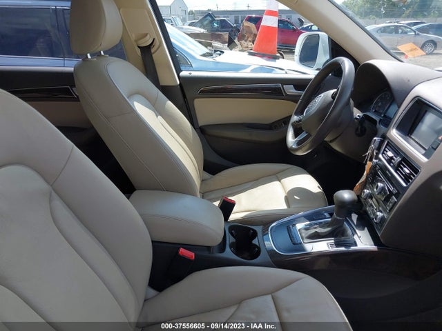 WA1CFAFPXEA056075 Audi Q5 PREMIUM