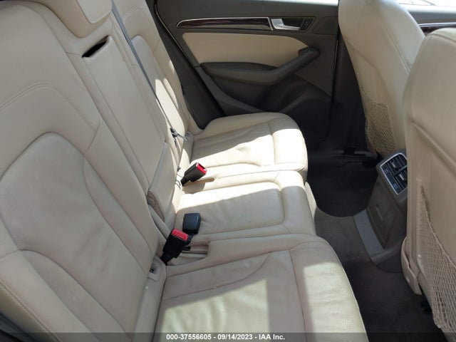 WA1CFAFPXEA056075 Audi Q5 PREMIUM