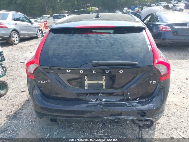 2015 VOLVO V60 T5 PREMIER VIN: YV140MEB3F1186844