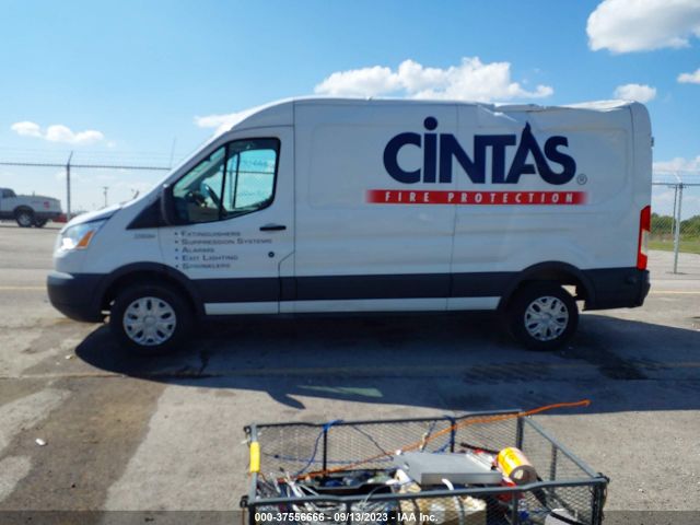 1FTNR2CM2FKA99102 Ford TRANSIT CARGO VAN