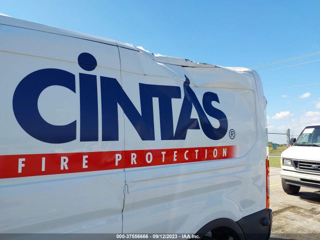 1FTNR2CM2FKA99102 Ford TRANSIT CARGO VAN