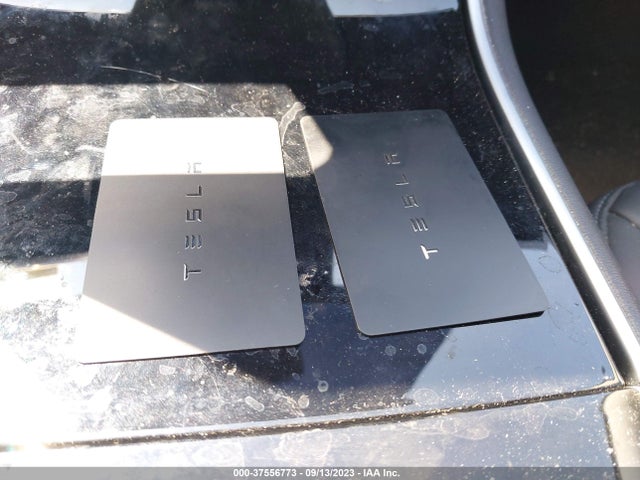 2020 Tesla 3, VIN: 5YJ3E1EA2LF658995