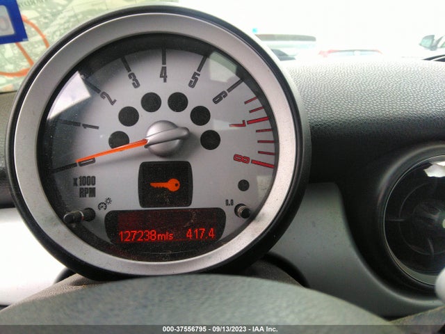 2009 MINI COOPER WMWMF335X9TT69224 Photo 6