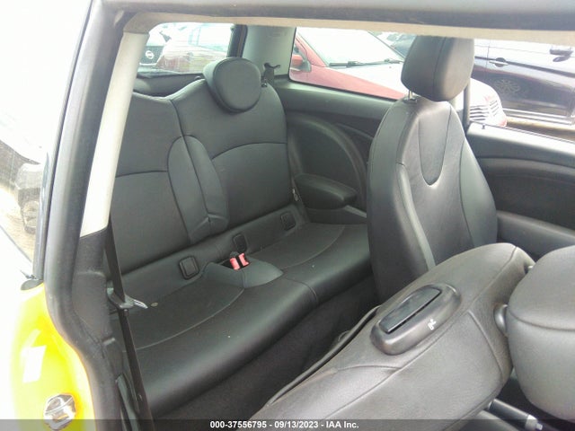 2009 MINI COOPER WMWMF335X9TT69224 Photo 7