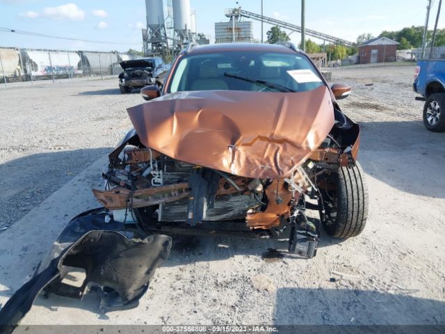 1FMCU9J92HUE84773 Ford Escape Titanium