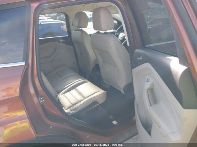 1FMCU9J92HUE84773 Ford Escape Titanium