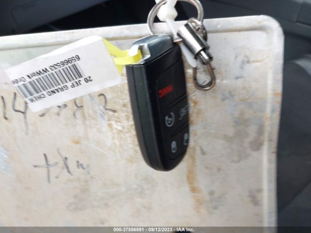 1C4RJEAG0LC285217 Jeep Grand Cherokee Altitude