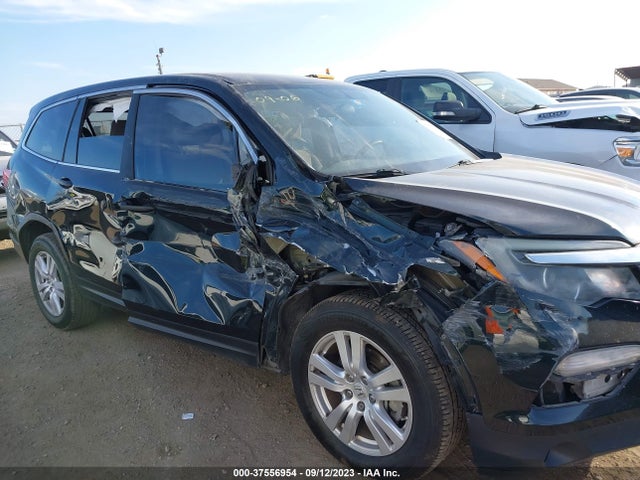 2016 HONDA PILOT LX VIN: 5FNYF5H14GB028567