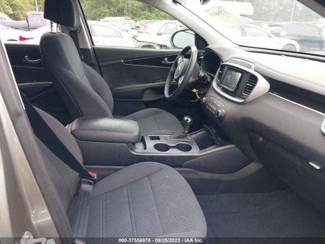 KIA Sorento 2.4l L 2017 5XYPG4A33HG263308 Image 5