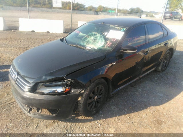 1VWAT7A35FC039782 Volkswagen Passat 1.8t Wolfsburg Ed