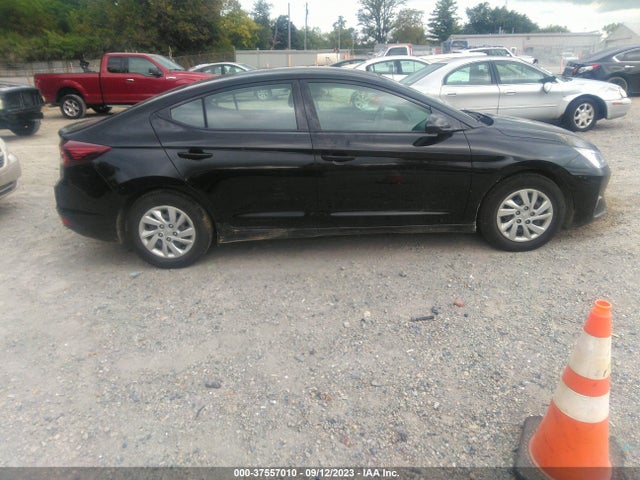 2019 HYUNDAI ELANTRA SE VIN: 5NPD74LF5KH485875