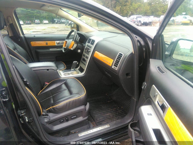 2010 LINCOLN MKX VIN: 2LMDJ8JC8ABJ11918