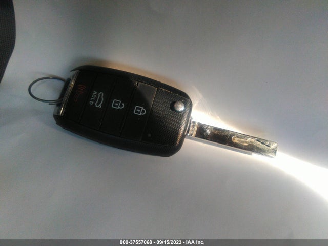 KIA RIO S 2018 3KPA24AB2JE070551 Image 3